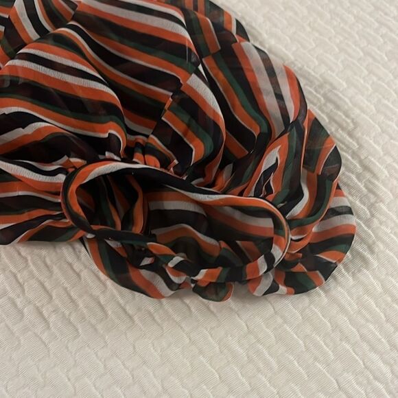 CABI ULTIMATE BLOUSE - Picture 4 of 4